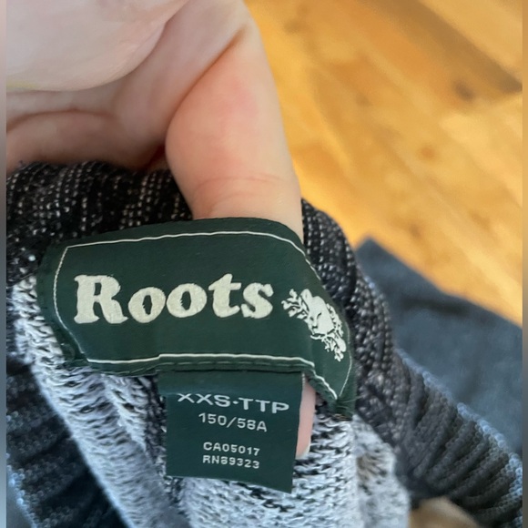 Roots Dark Joggers - Picture 3 of 3